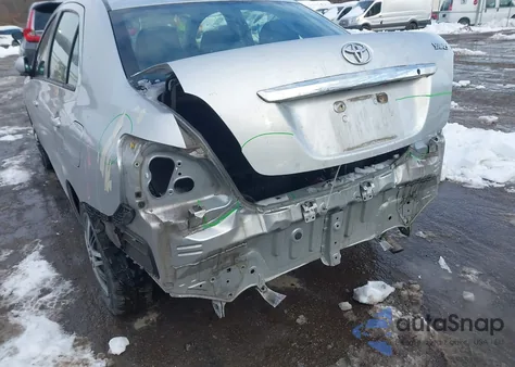 2012 Toyota Yaris z USA, uszkodzony, nr VIN JTDBT4K33CL017327